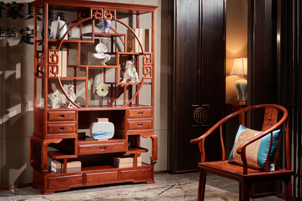 雅宋紅木--彎腳博古架